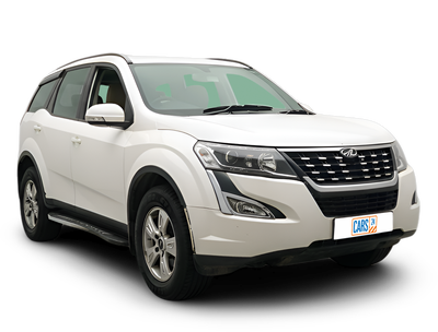 Mahindra XUV500-img